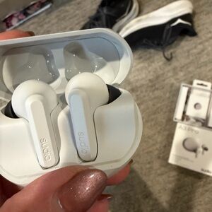 NIB Studio A3 Pro Gray Earbud Headphones never used